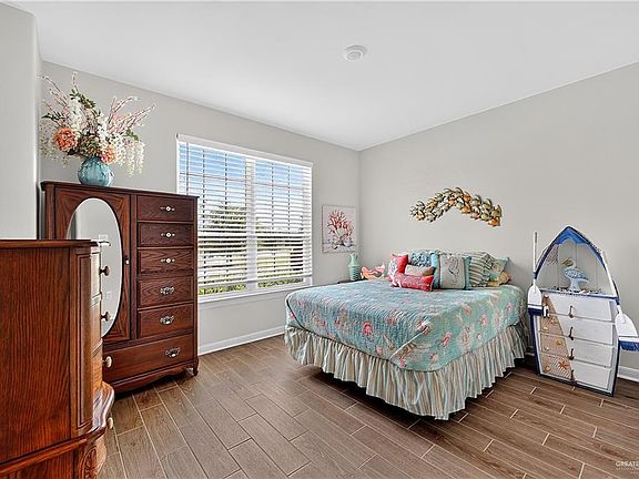 4th image of 14105 Madrid Falls Ln