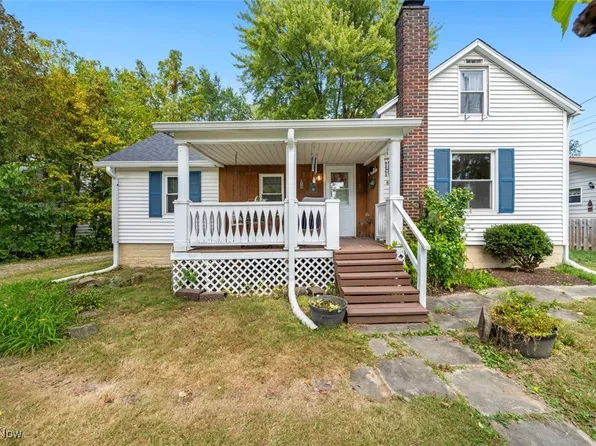 154 Best Dr, Berea, OH 44017