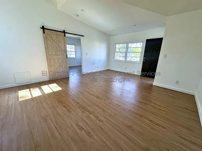 425 E Wellington Ave #1114 — Photo 4