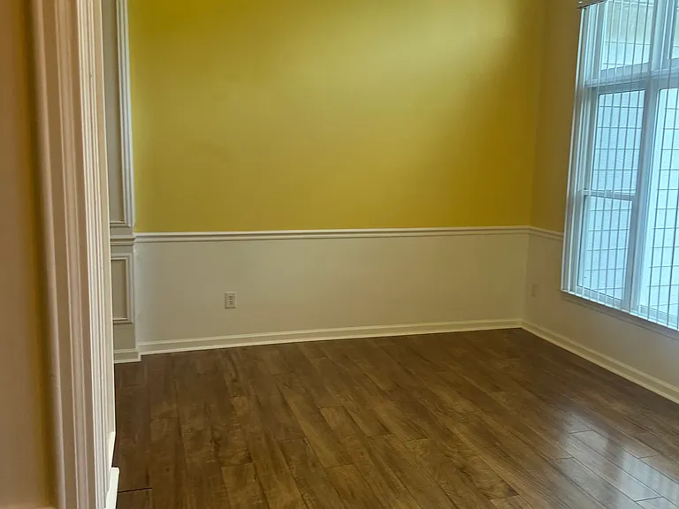 115 Willington Way — Photo 38