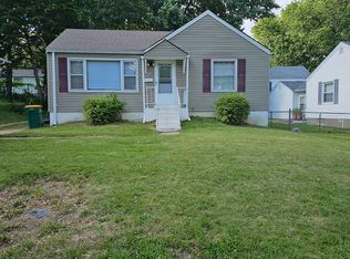 7733 Racine Dr, Saint Louis, MO 63133