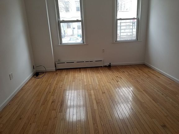 3rd image of 10825 52nd Ave #1