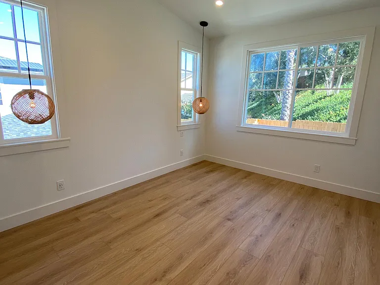 7083 Weller St — Photo 14