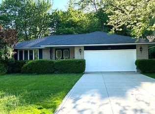 5130 Graham Dr, Lyndhurst, OH