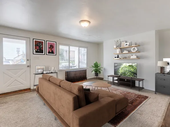 606 Chess St, Pittsburgh, PA 15211