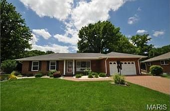 2nd image of 1 Elm Dr