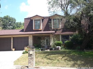 10202 Grand Court Dr, San Antonio, TX 78239