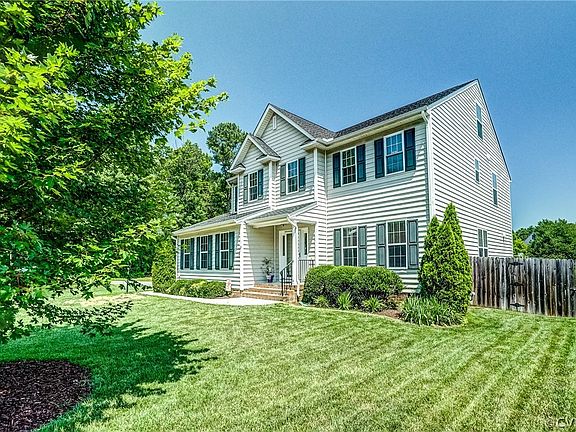 3rd image of 5229 Claytonshire Court Gln