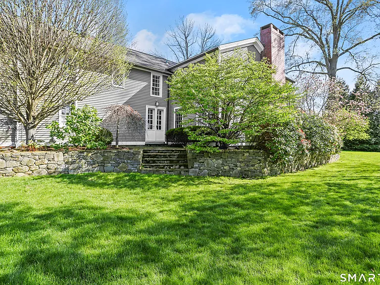 1005 Old Post Rd — Photo 29