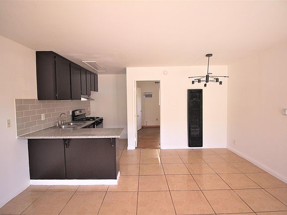 4th image of 129 S Avenue 54