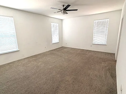 315 Reunion Ln — Photo 10