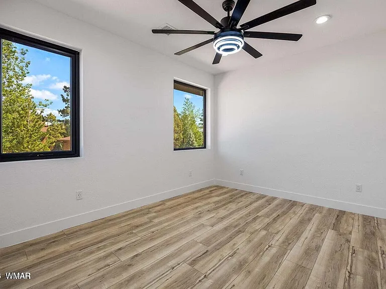 2765 W Villa Loop — Photo 19