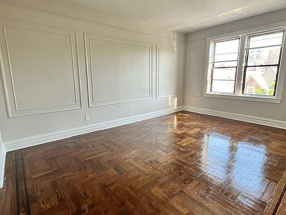 4th image of 115 Fairview Ave APT 42