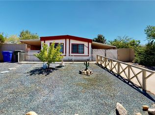 16259 Camelback Dr, Victorville, CA 92395