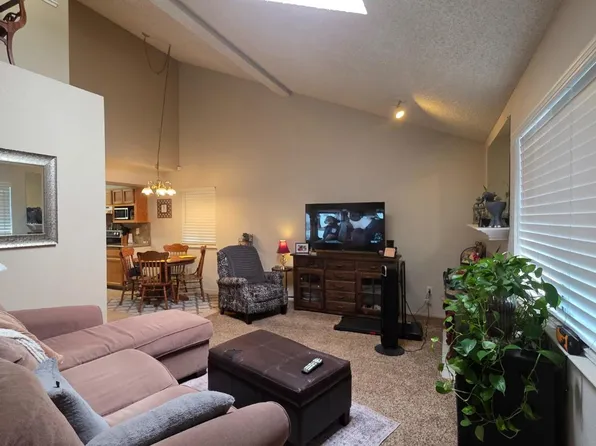 2600 Brookside Dr APT 146, Bakersfield, CA 93311