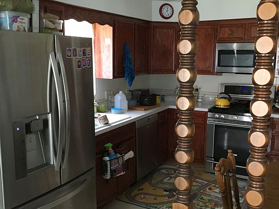 3rd image of 11338 Moraine Dr APT A