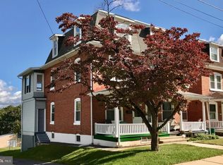 31 E Broad St, Shillington, PA 19607