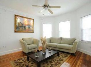 200 Hyde Park Ave #11, Jamaica Plain, MA 02130