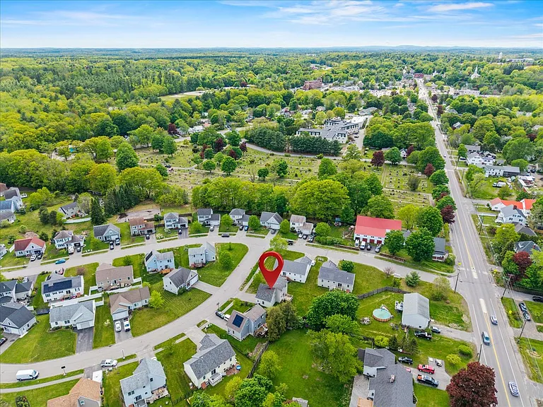 6 Stephanie Dr — Photo 42