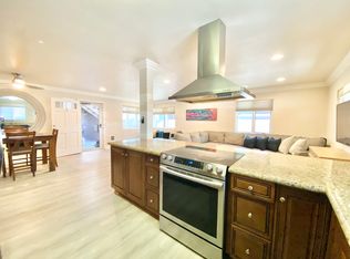 1058 Sapphire St, San Diego, CA 92109