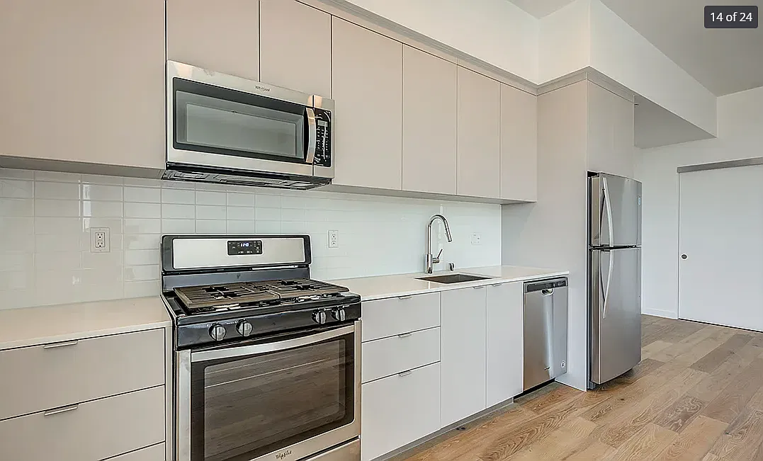 Studio, 525 sqft, $2,175 — Photo 4