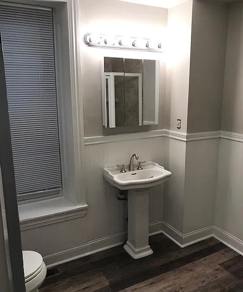 519 Conarroe St #1 — Photo 4