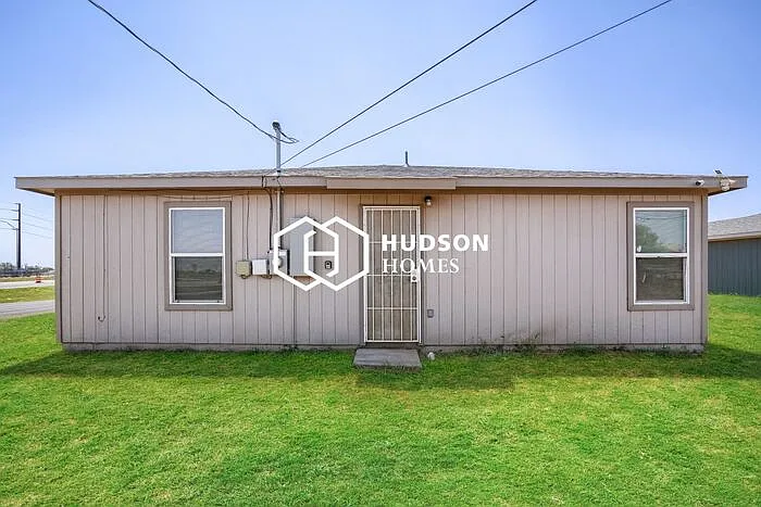3515 E Colgate St — Photo 11