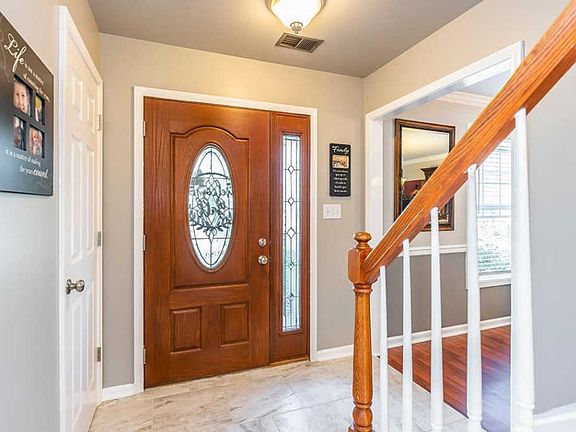 3rd image of 5008 Magnolia Gardens Pl