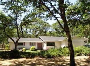 11285 Michael Rd, Central Pt, OR 97502