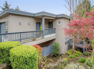 8020 E Mercer Way, Mercer Island, WA 98040