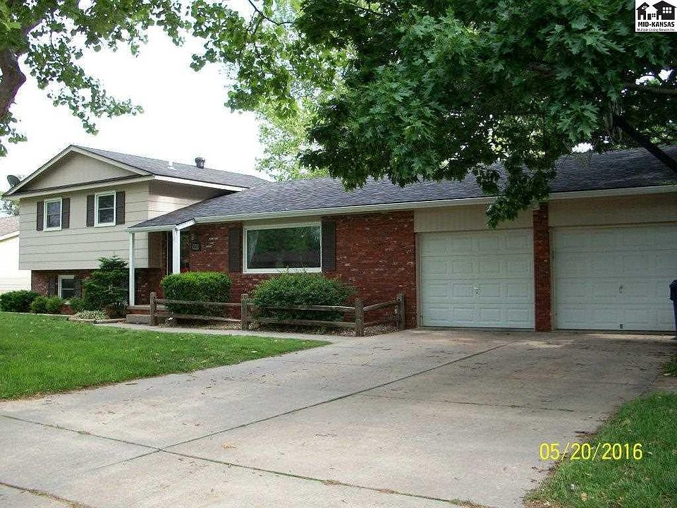 2nd image of 1013 E 22nd Ave