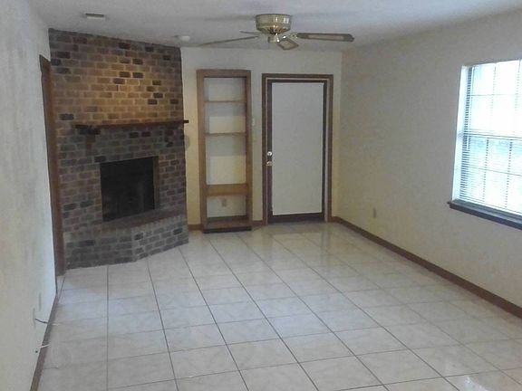 4th image of 3243 Ginger Dr