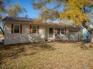 1804 Stacy Rd, Harrisonville, MO 64701