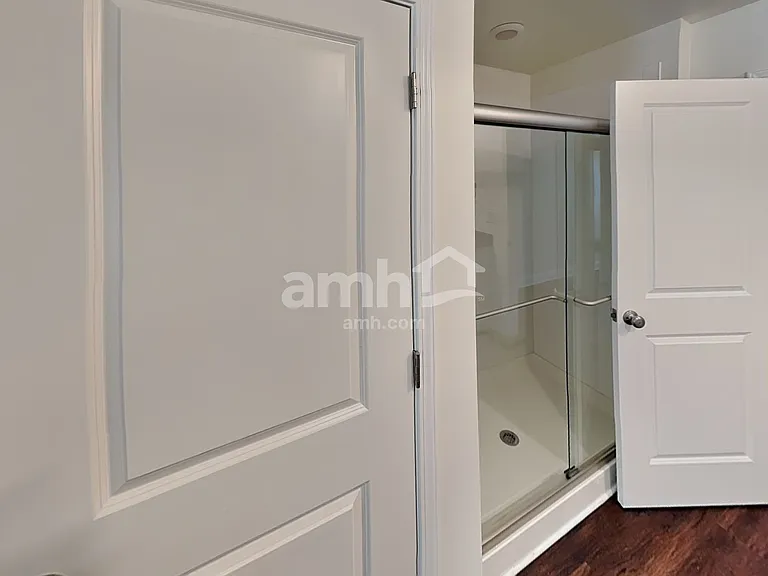 544 Rivermist Dr — Photo 11