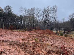 315 Avalon Dr, Inman, SC 29349