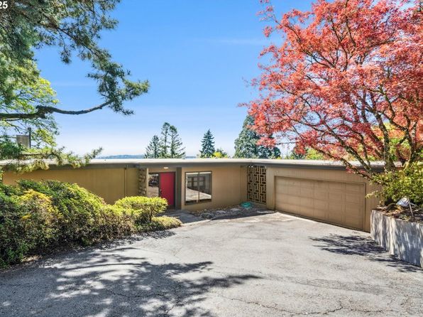 1663 SW Westwood Dr, Portland, OR 97239
