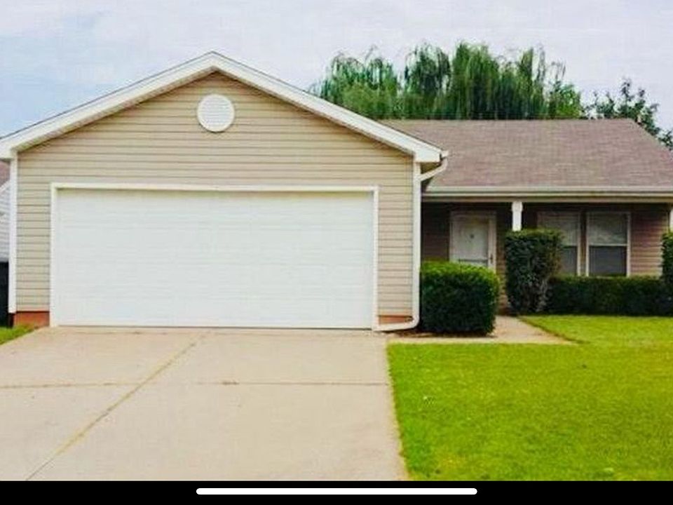 1st image of 2417 Desert Willow Ter