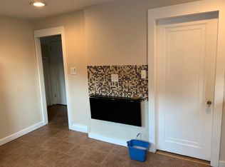 226 Pleasant St FLOOR 2, Stoughton, MA 02072