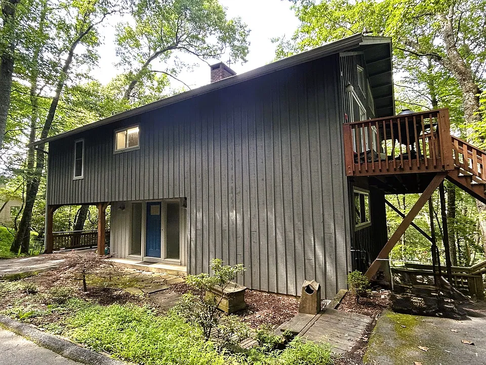 182 Lloyd Bentley Ln