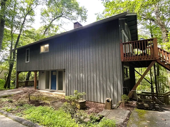 182 Lloyd Bentley Ln, Boone, NC 28607
