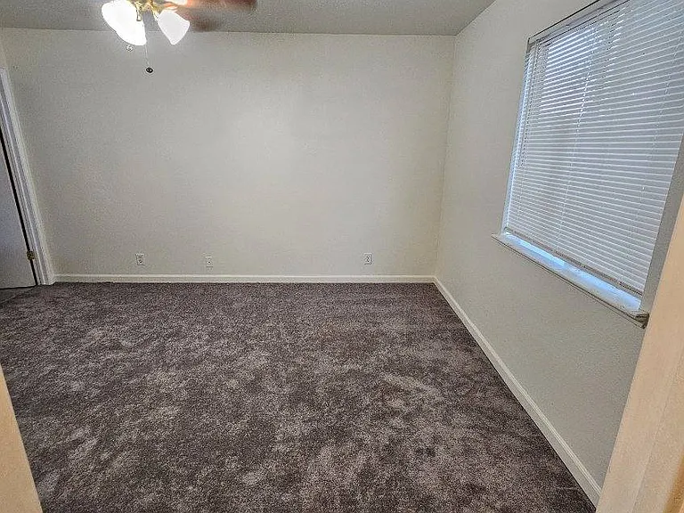 1048 Jean Ave — Photo 20