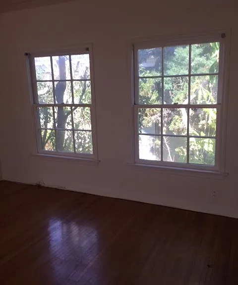 356 S Elm Dr #4 — Photo 16