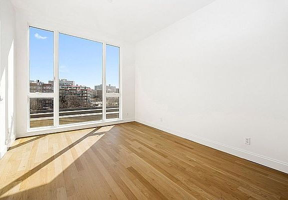 4th image of 86 Marcy Ave APT 5A