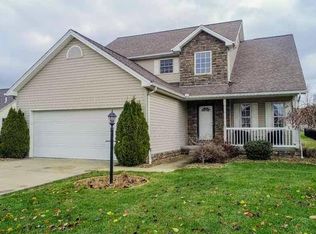 10281 Midway Dr, New Middletown, OH 44442