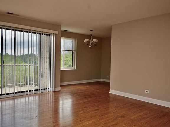 3rd image of 430 Walnut Creek Ln Unit 2403