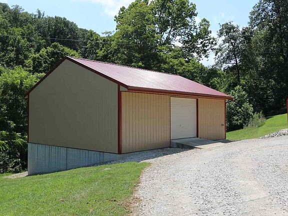 3rd image of 423 Township Road 1346