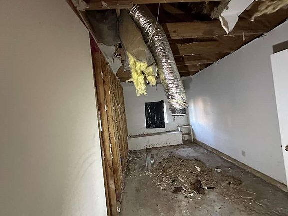 5th image of 2703 Starling Dr
