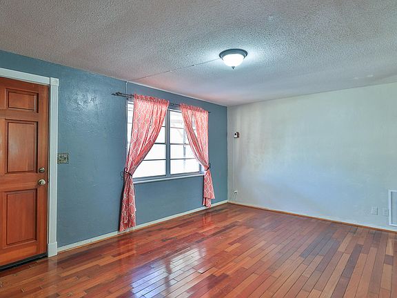 5th image of 5060 Palmetto St