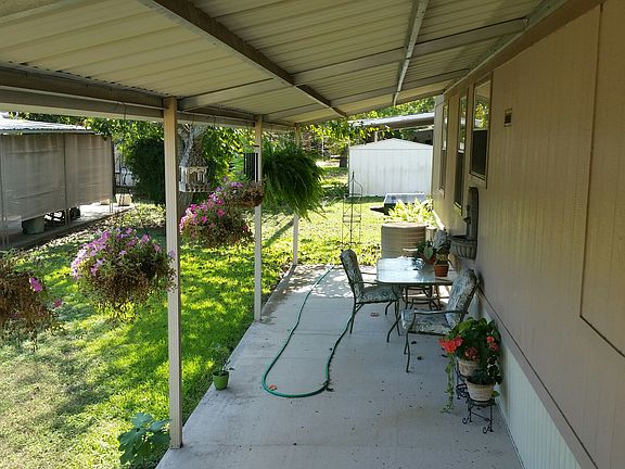 4th image of 264 23rd St