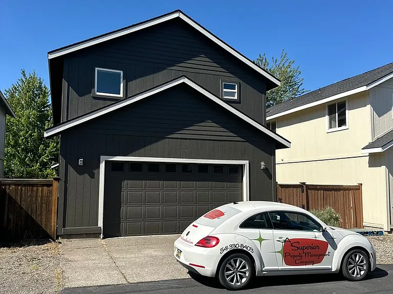 20159 Merriewood Ln — Photo 27